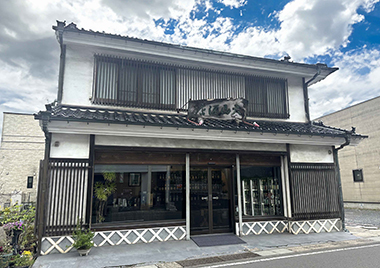 日本酒専門店 大山酒店